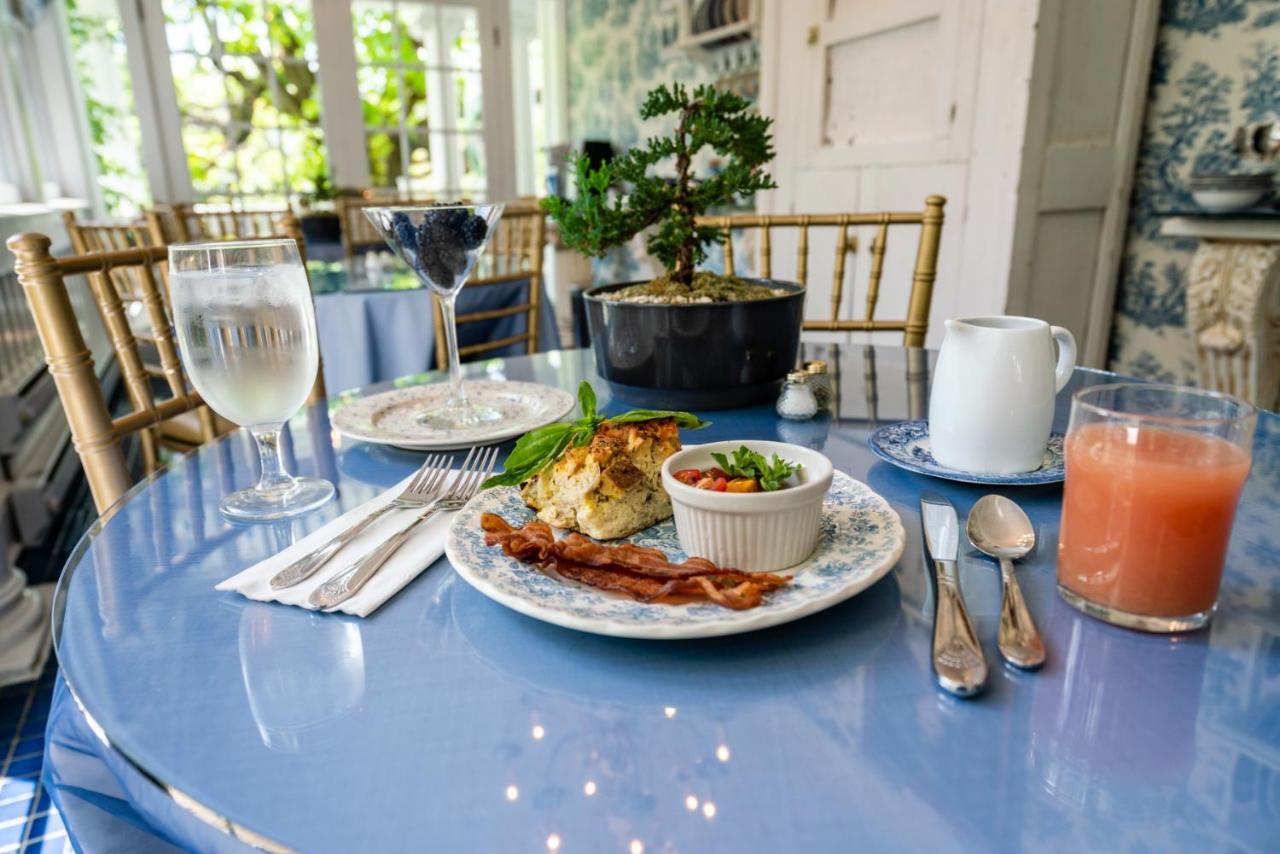 Bluefield Inn, A Select Registry Propery Eksteriør billede