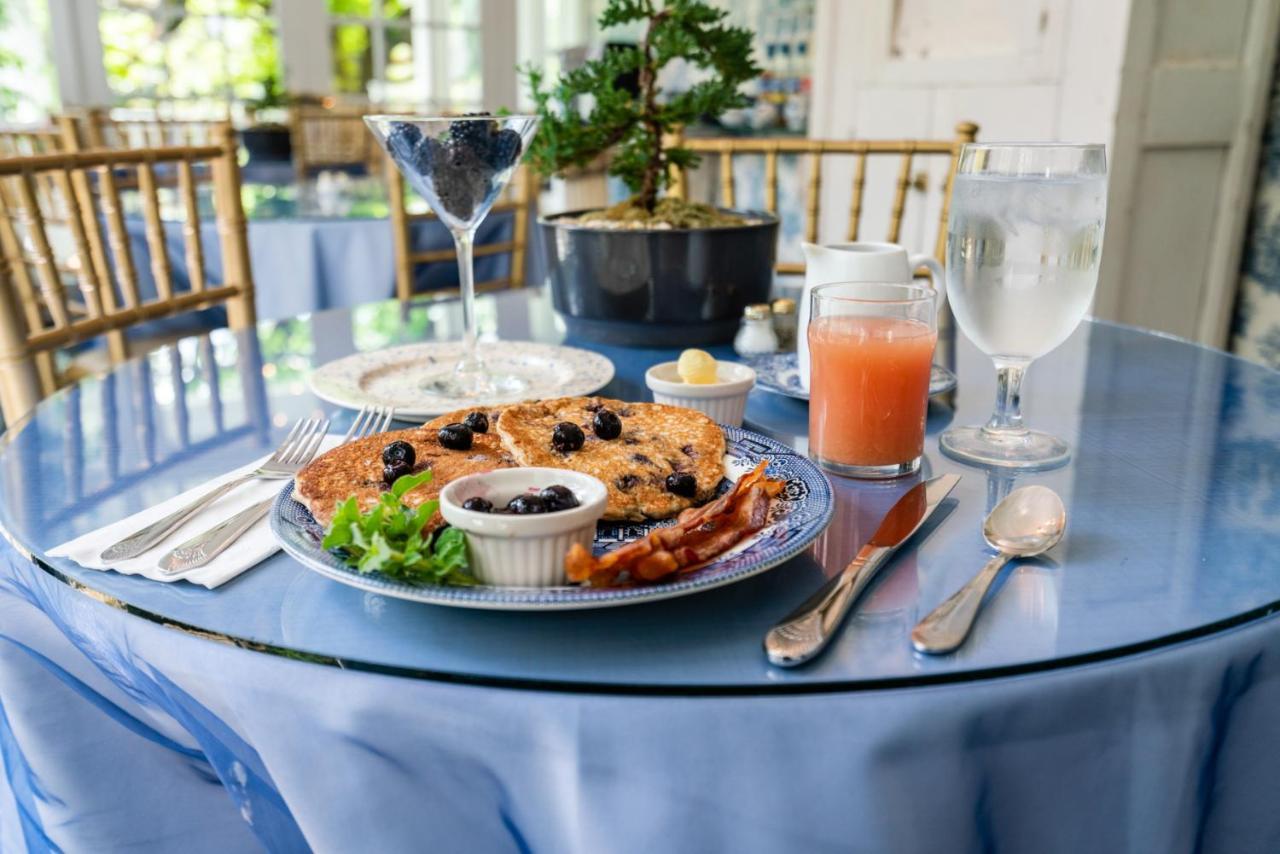Bluefield Inn, A Select Registry Propery Eksteriør billede