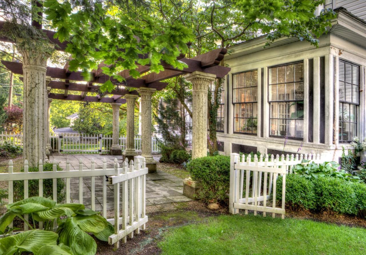 Bluefield Inn, A Select Registry Propery Eksteriør billede