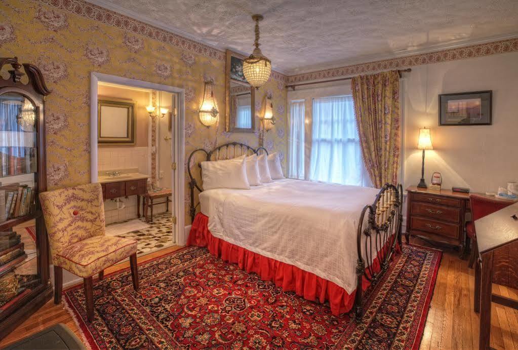 Bluefield Inn, A Select Registry Propery Eksteriør billede